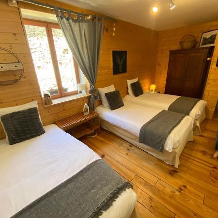 Auberge De La Foret Auris Exterior photo