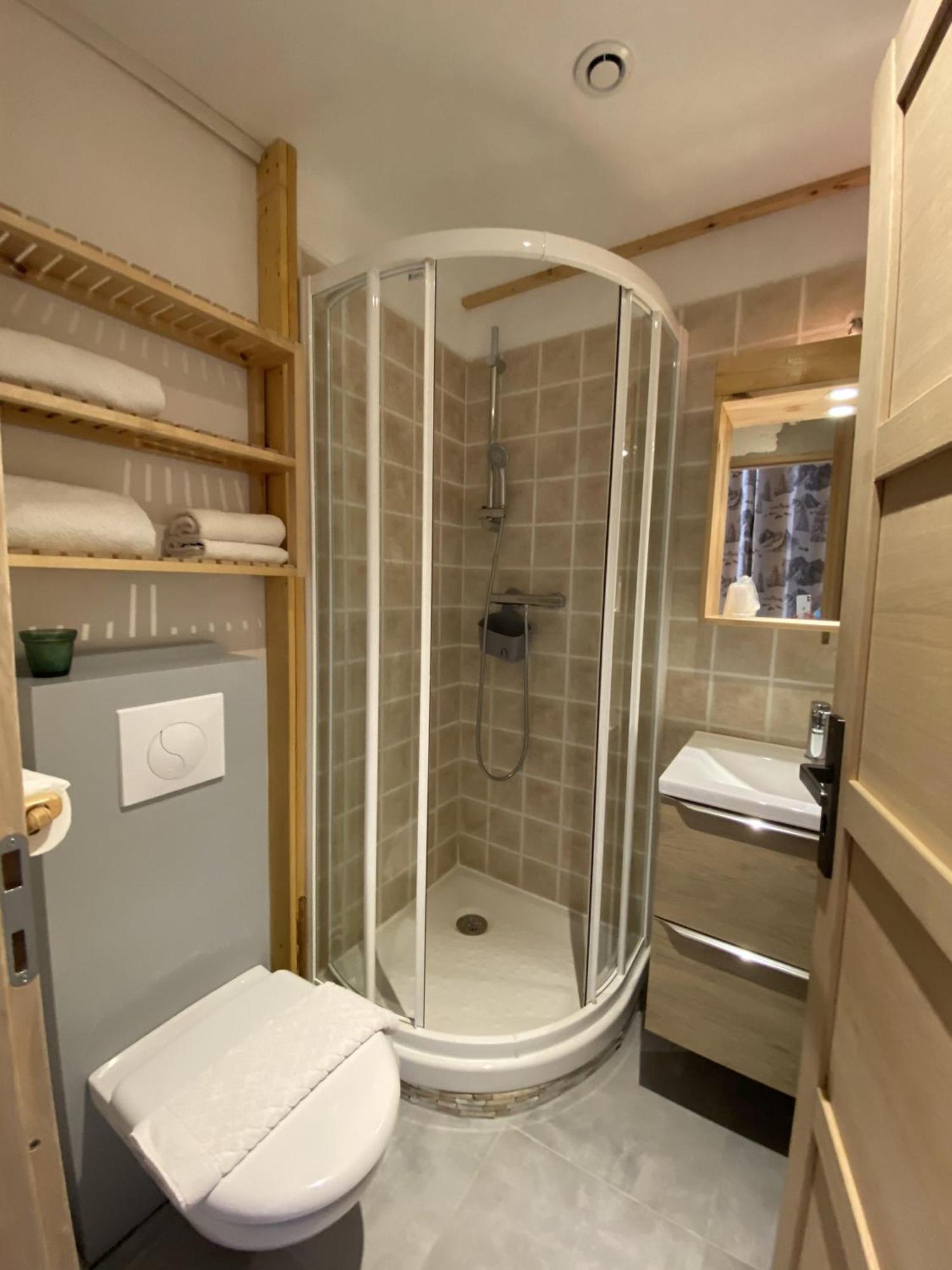 Auberge De La Foret Auris Room photo